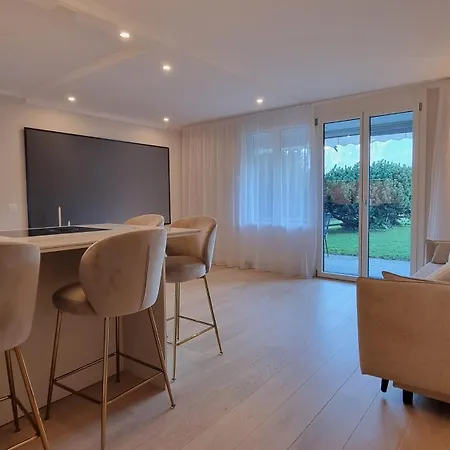 Lakeview Lejlighed *